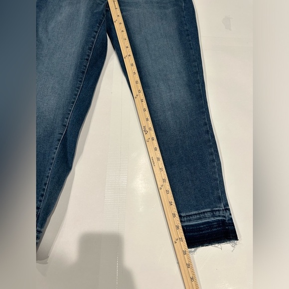 Gap Inner Cozy Legging Jeans Women’s 12 Dark Wash Raw Hem Stretch - Picture 8 of 10